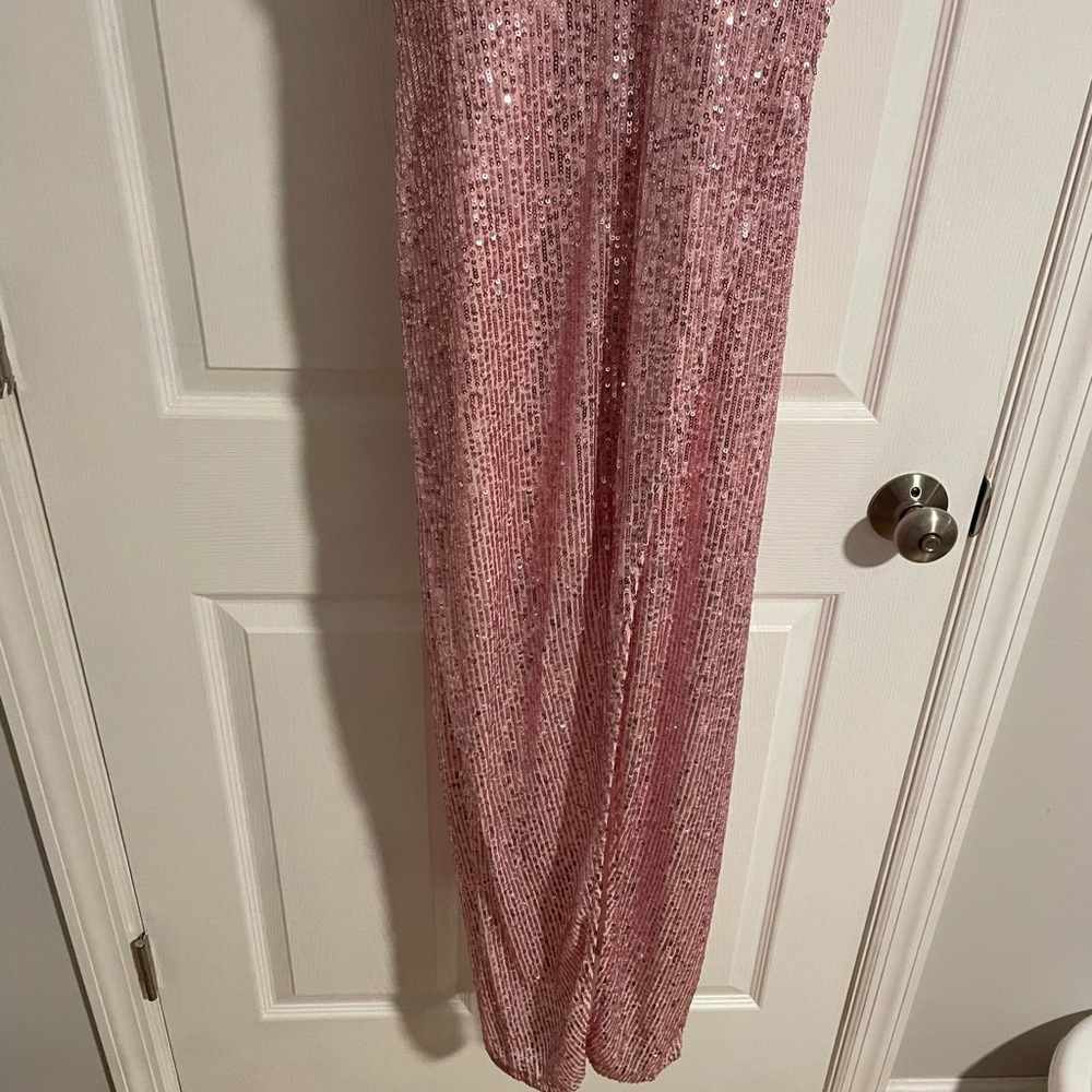 Gorgeous Bebe pink sparkly gown - Picture 4 of 9